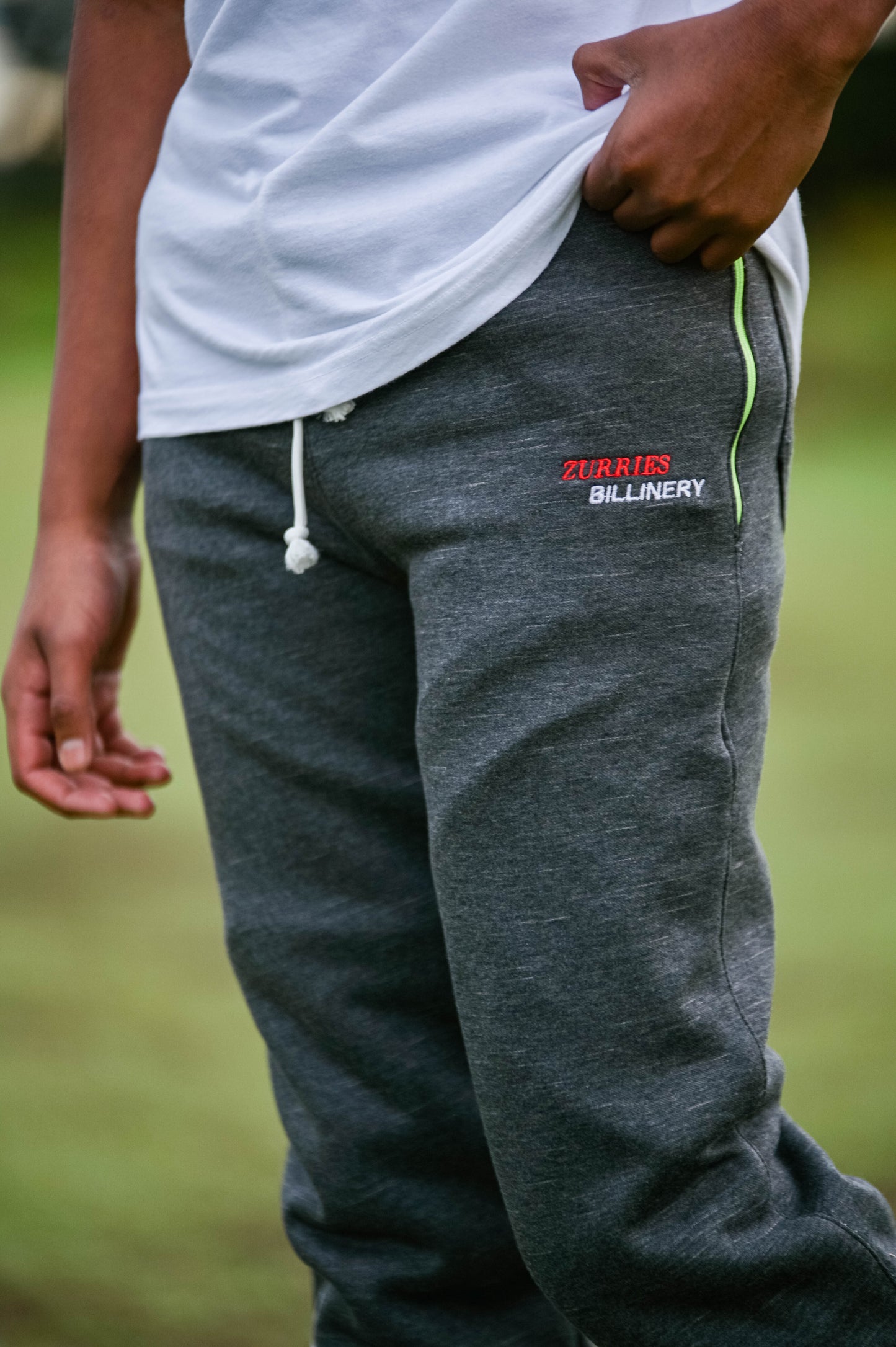 Zurries Billinery Sweat Pants (grey Colour)