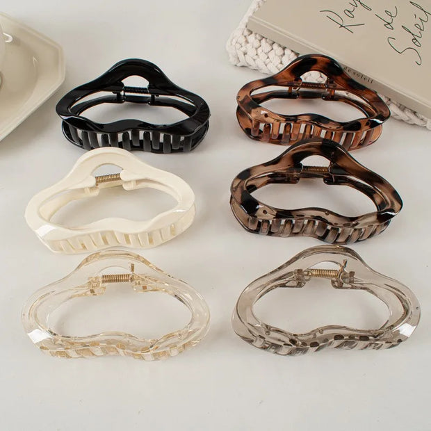 Irregular Hollow Out Hair Claw Clip – Large Geometric Grip Hair Claw Clip ZURRIES BILLINERY (PVT) LTD.