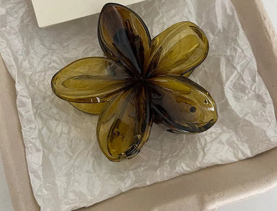 Floral Large Hair Claw Clip – 8cm Durable Decorative Grip Hair Claw Clip ZURRIES BILLINERY (PVT) LTD.