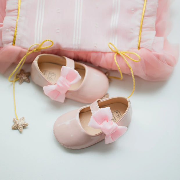 Butterfly-Knot PU Baby Shoes – Soft Sole Anti-Slip First Walkers (0–18 Months) First Walkers ZURRIES BILLINERY (PVT) LTD.