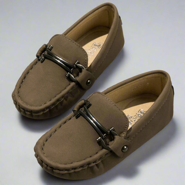 Unisex Toddler Leather Casual Shoes – Hook & Loop Closure (1–3 Years) Casual Shoes ZURRIES BILLINERY (PVT) LTD.