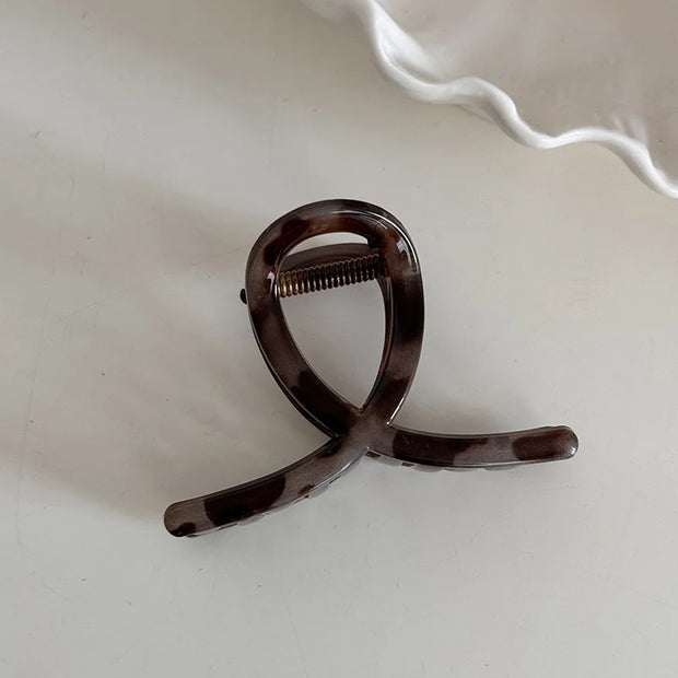 Leopard Print Large Hair Claw Clip – Bold Vintage Style Hair Claw Clip ZURRIES BILLINERY (PVT) LTD.