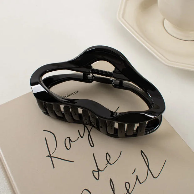 Irregular Hollow Out Hair Claw Clip – Large Geometric Grip Hair Claw Clip ZURRIES BILLINERY (PVT) LTD.
