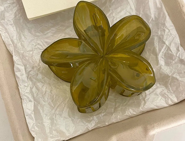 Floral Large Hair Claw Clip – 8cm Durable Decorative Grip Hair Claw Clip ZURRIES BILLINERY (PVT) LTD.